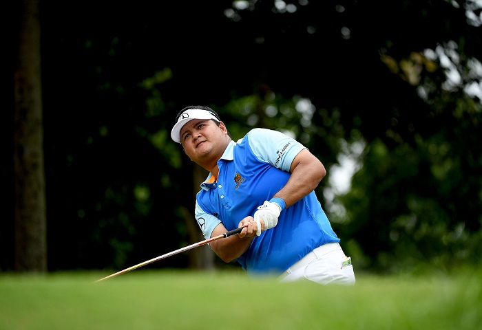 THAILAND, Koh Samui : This handout photo taken and released by the Asian Tour on June 18, 2016 shows Prom Meesawat of Thailand in action during the third round of the Queen's Cup golf tournament at Santiburi Samui Country Club in Koh Samui. PHOTO / ASIAN TOUR / KHALID REDZA