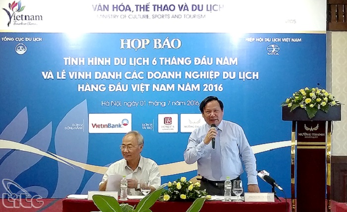 Ông Nguyễn Văn Tuấn - Tổng cục trưởng TCDL phát biểu khai mạc tại buổi họp báo ngày 01/7