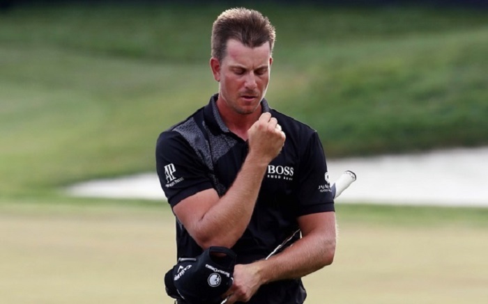 ORLANDO, FL - MARCH 22: Henrik Stenson of Sweden waits on the 18th green during the final round of the Arnold Palmer Invitational Presented By MasterCard at the Bay Hill Club and Lodge on March 22, 2015 in Orlando, Florida. (Photo by Sam Greenwood/Getty Images)