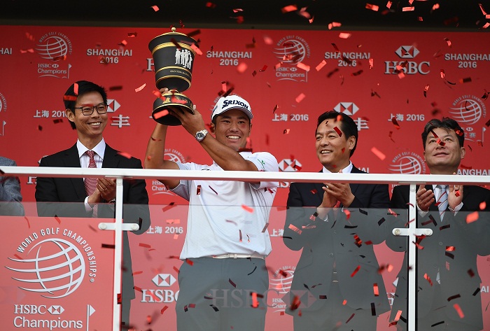 SHANGHAI, CHINA - OCTOBER 30: Hideki Matsuyama of Japan lifts the trophy following his victory during day four of the WGC - HSBC Champions at Sheshan International Golf Club on October 30, 2016 in Shanghai, China. (Photo by Ross Kinnaird/Getty Images)
