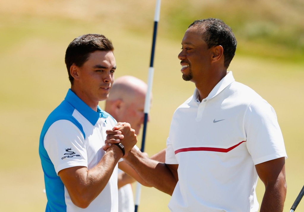Tiger Woods sẽ đánh cặp với Rickie Fowler trong ngày thi đấu thứ 3 giải Hero World Challenge.