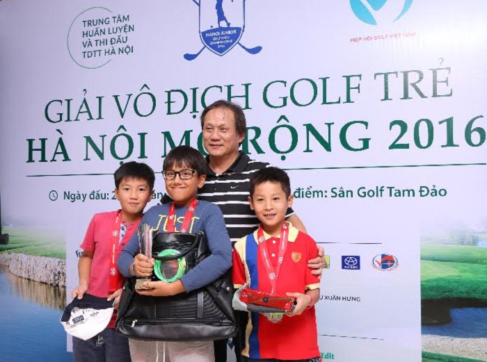 Bảng U10.
