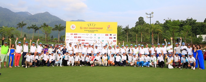 Main Tournament Photo.2