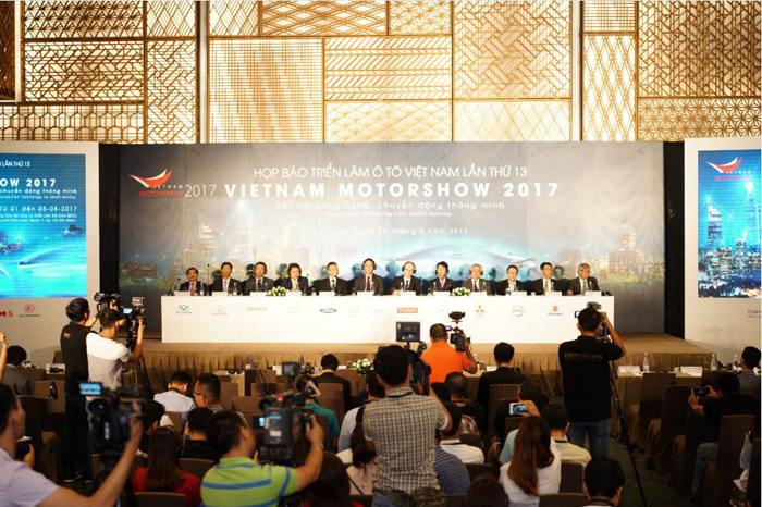 Vietnam Motor Show 2017 - Chuyển động hướng tới tương lai 3