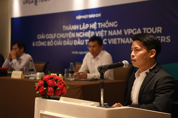 Ông Nguyễn Thái Dương - Giám đốc Hệ thống giải đấu VPGA Tour phát biểu tại buổi họp báo