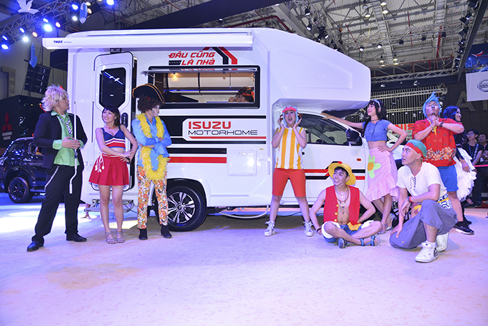 Isuzu ra mắt Motorhome tại Triển lãm Ô tô 2017