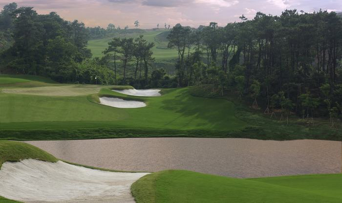 Sân golf FLC Hạ Long Bay sắp khai trương