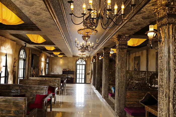 Lâu đài Cafe đẹp nhất Sài Gòn