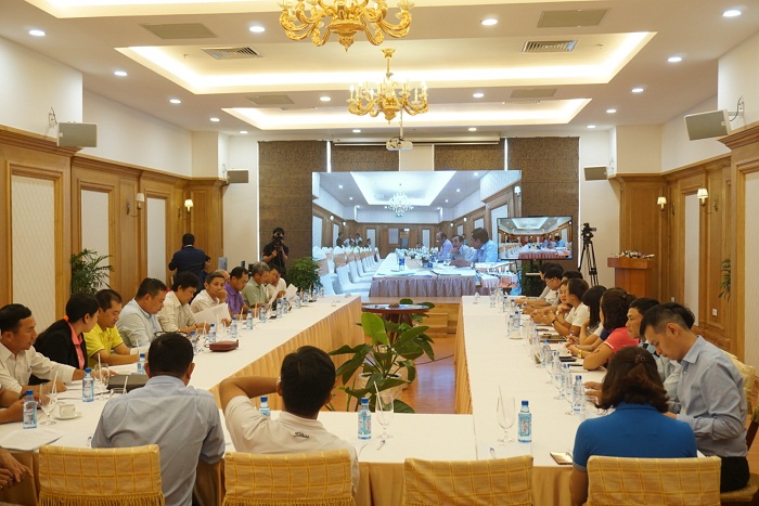 Hình ảnh đầu cầu sân golf Tân Sơn Nhất