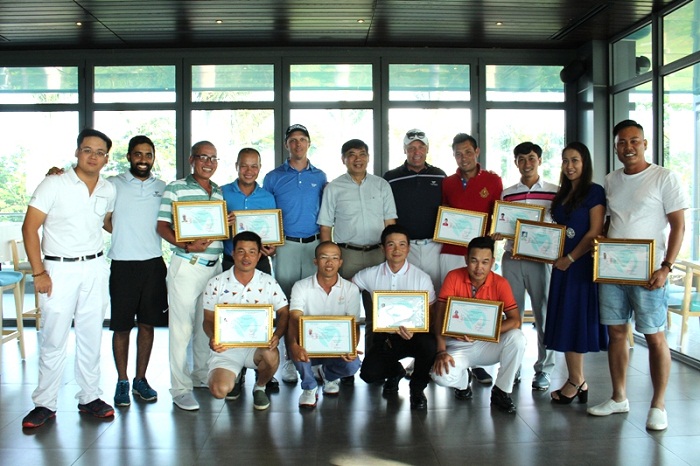 Các học viên của khóa huấn luyện Train the Trainer tại học viện golf EPGA