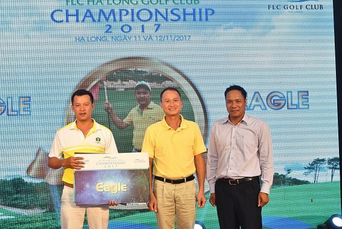 Golfer Phạm Quang Huy