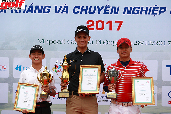 3 golf thủ Nhất - Nhì - Ba bảng Nam Nghiệp Dư. Ảnh: Duy Dương