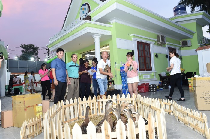 Trò chơi Thả Vòng Vịt được các golfer đón nhận hào hứng