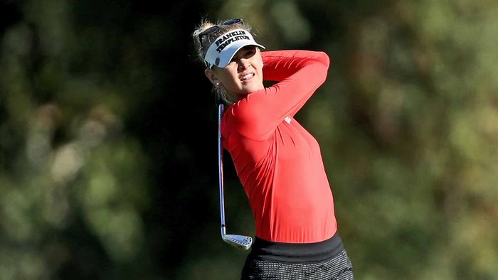 Jessica Korda trở lại mạnh mẽ sau ca phẫu thuật xương hàm