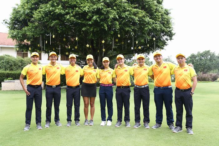 Đội hình tuyển golf Việt Nam tham dự Asiad 18 (ảnh Quang Huy – Golfnews.vn)