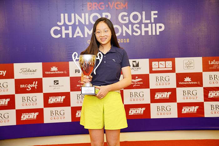 Đoàn Xuân Khuê Minh là người chơi xuất sắc nhất giải, giành chức vô địch với điểm Gross 73.