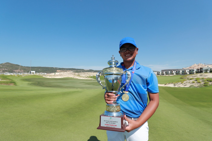 Nguyễn Bảo Long trở thành golfer trẻ tuổi nhất vô địch giải Nghiệp dư Quốc gia