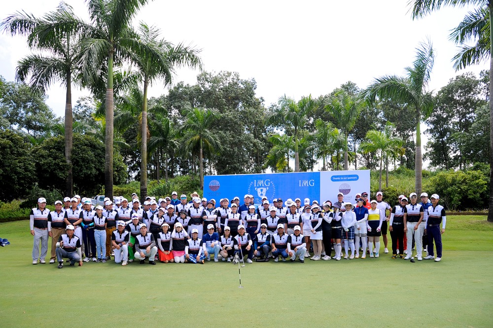 Hơn 140 golfer tham dự giải IMG Trophy Tournament. 2018
