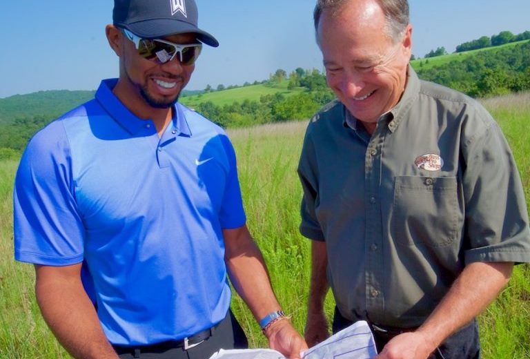 Sân golf do chính Tiger Woods thiết kế sắp được hoàn thiện