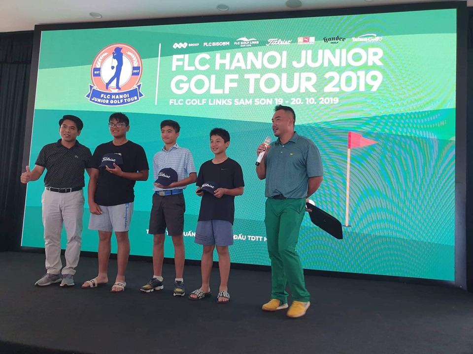 Top 3 bảng A và cũng là 3 tay golf trẻ top đầu FLC Hanoi Junior Golf Tour 2019 vòng 5.