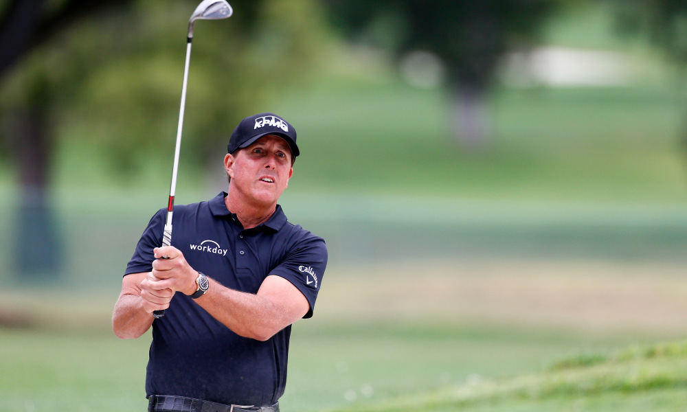 Host của American Express - Phil Mickelson.