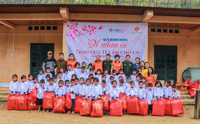 Quỹ Hành Động Vì Nhân Ái trao quà Tết tại Quảng Bình 2019