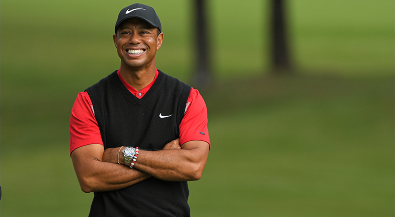 Tiger Woods lọt top vận động viên có thu nhập khủng nhất thập kỷ