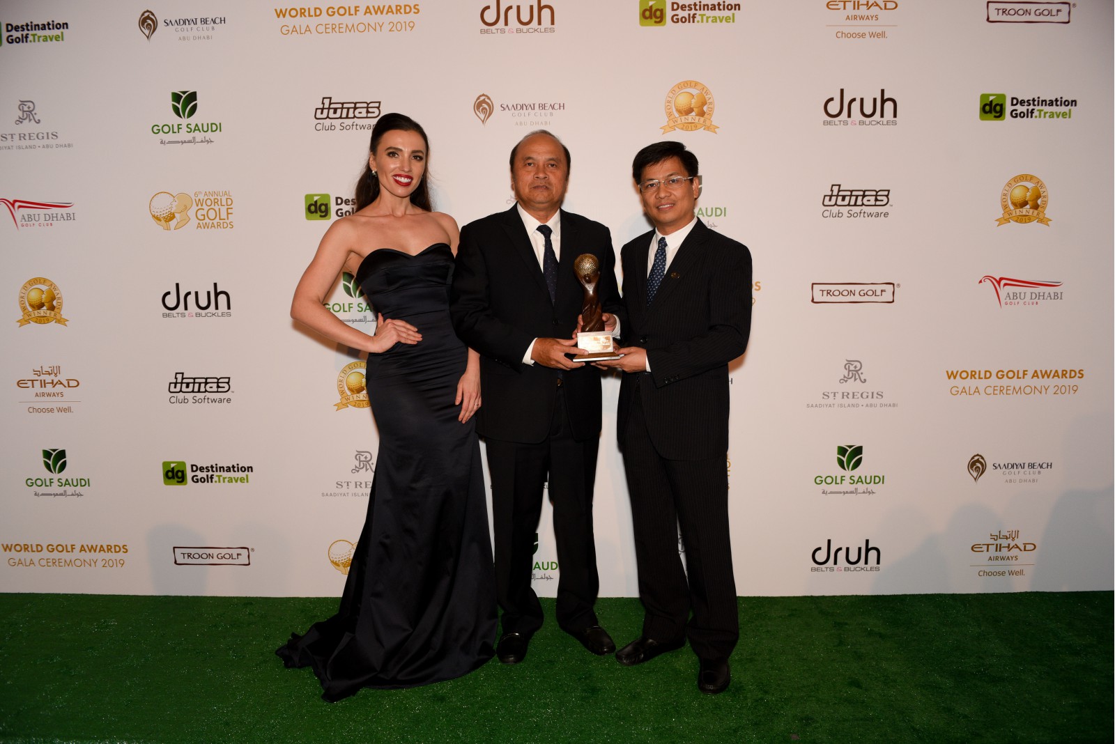 Việt Nam giành giải thưởng “Điểm đến golf Tốt nhất Thế giới 2019” 