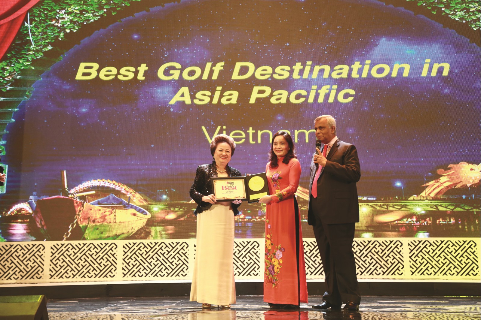 Việt Nam lần đầu tiên được vinh danh Điểm đến Gôn hấp dẫn nhất Châu Á Thái Bình Dương tại Hội nghị Golf Châu Á Thái Bình Dương 2017