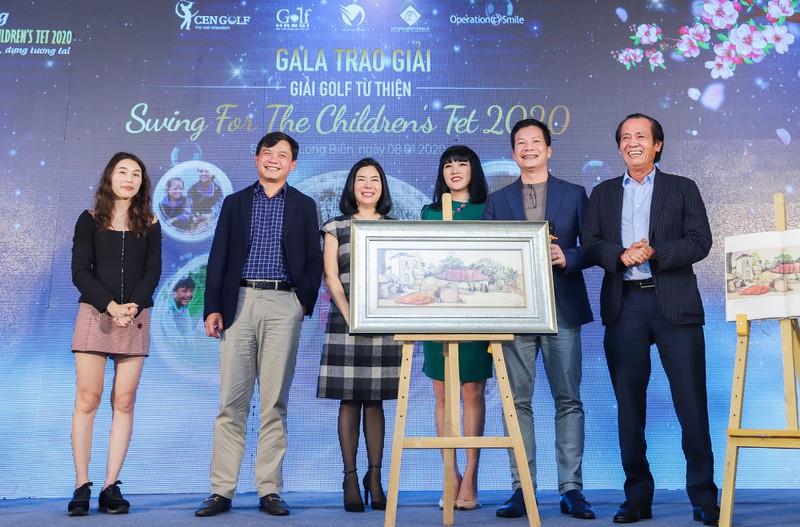 Bức tranh Làng Quê của họa sĩ Nguyễn Văn Chung được đấu giá thành công với mức giá 20.000 USD (Ảnh: ngaynay.vn)