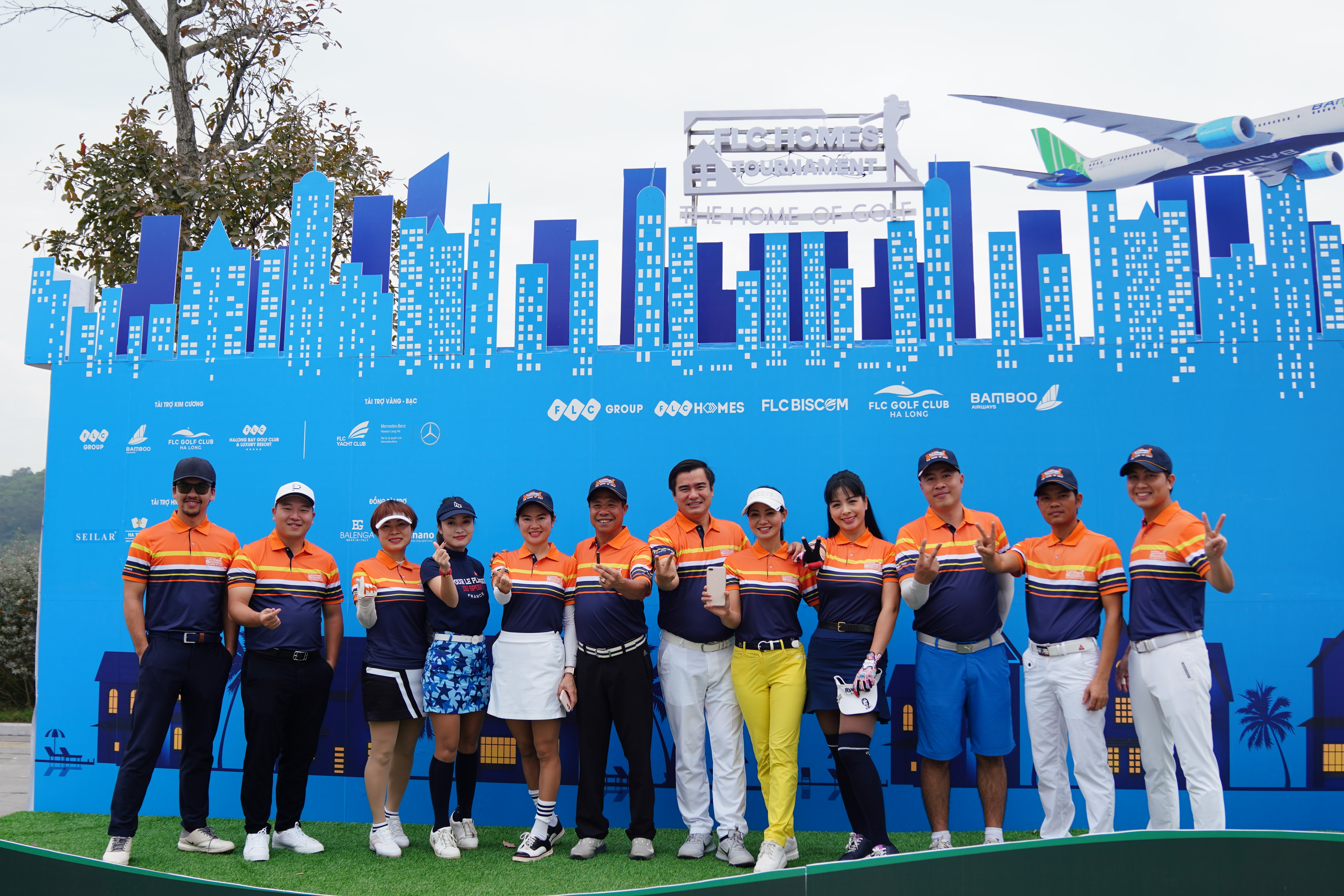 Các golfer tham dự giải FLCHomes Tournament 2020