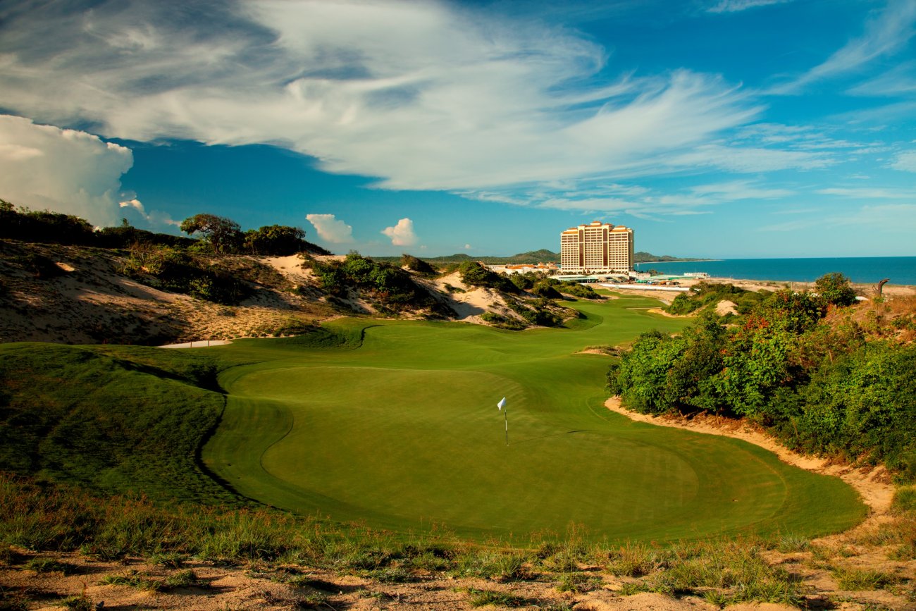 Danh sách các sân golf còn mở cửa 