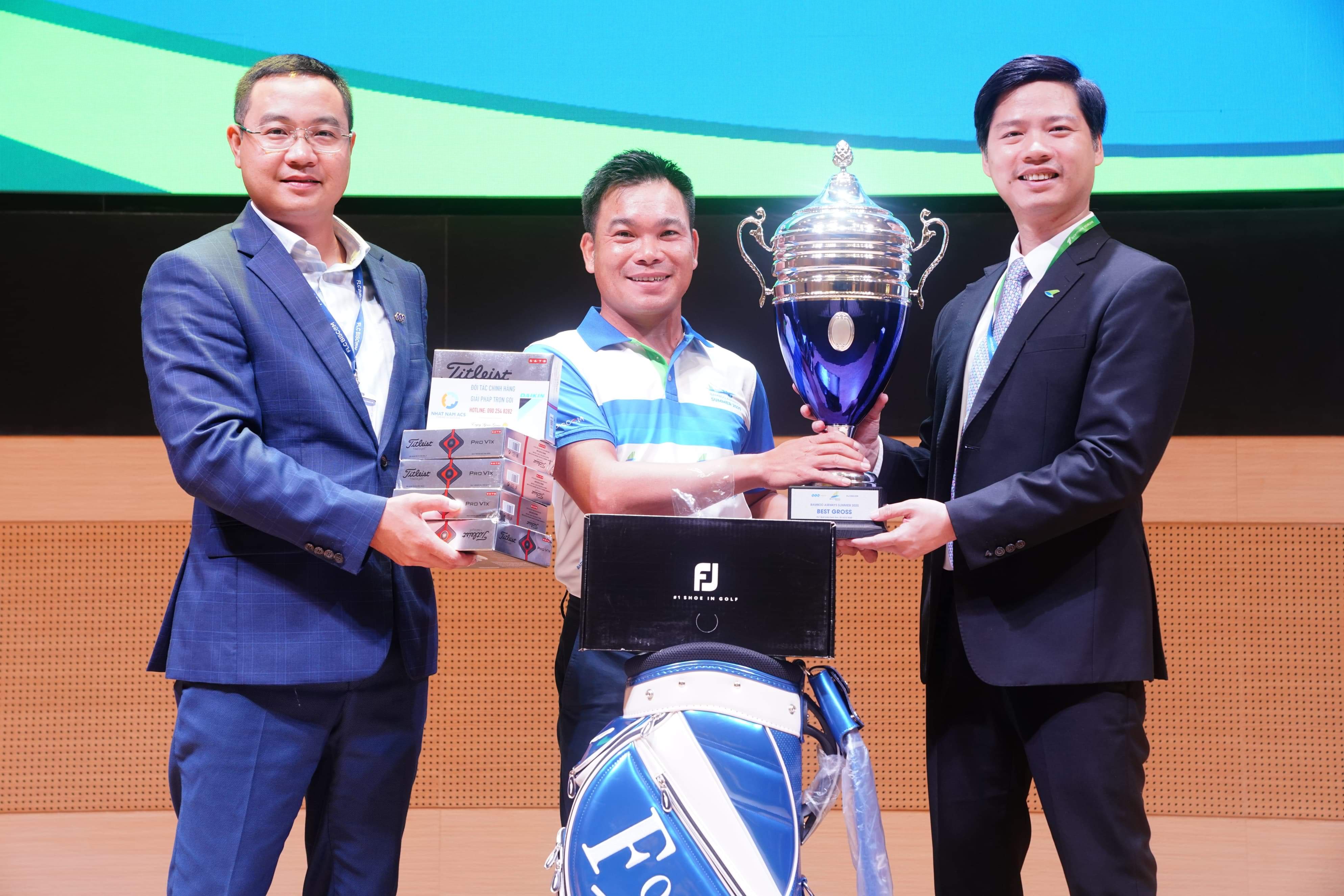 BTC trao giải Nhà vô địch Bamboo Airways Summer 2020