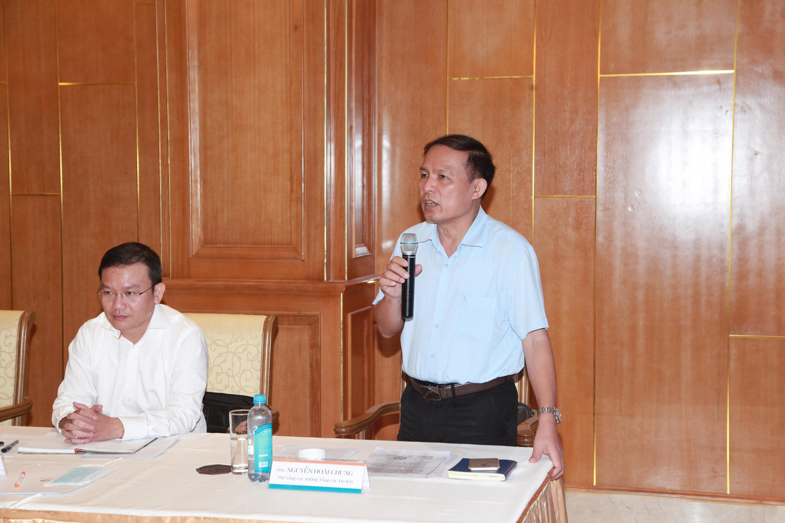 Phó Tổng cục trưởng TCDL Ngô Hoài Chung phát biểu tại hội thảo