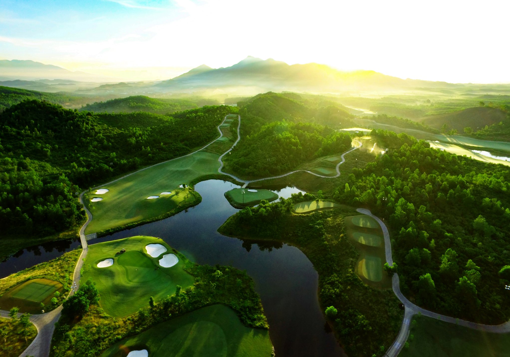Ba Na Hills Golf Club Vietnam golf course Viet Green Golf 