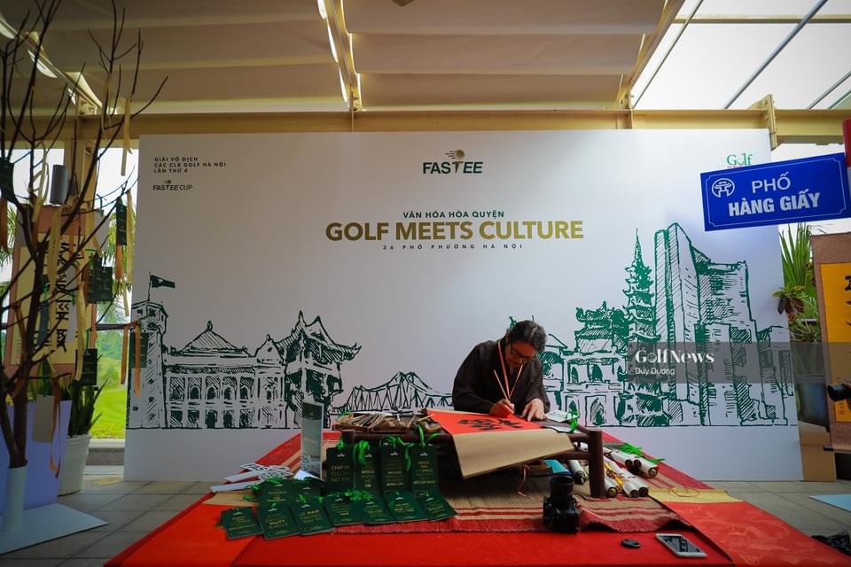 Ông đồ - nét văn hoá đặc sắc chỉ có tại Hà Nội. Ảnh: Golfnews