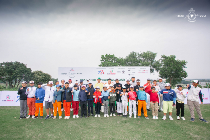Các golf thủ nhí lọt vòng chung kết VGA Junior Tour 2020