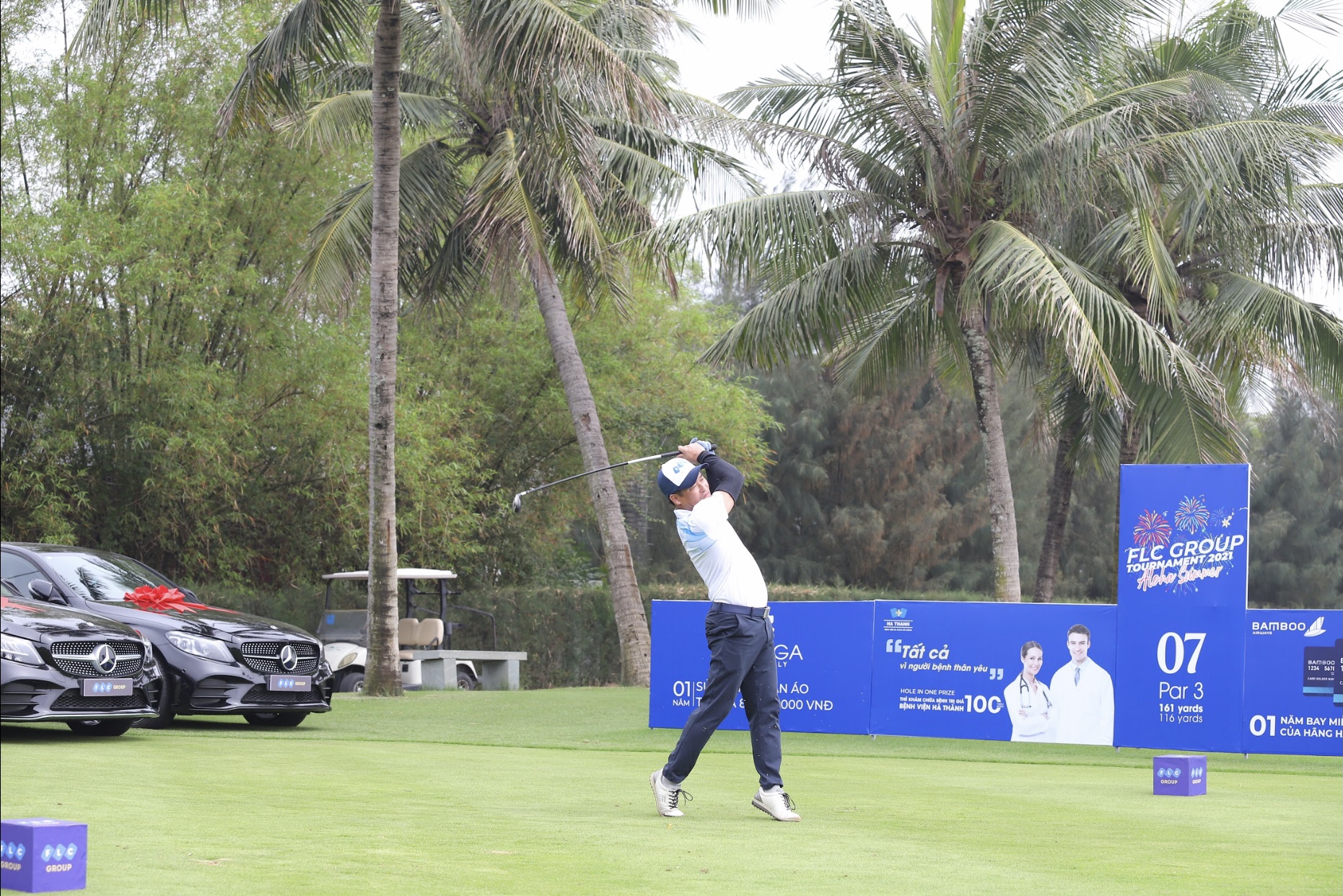 Golfer thi đấu tại giải FLC Group Tournament 2021
