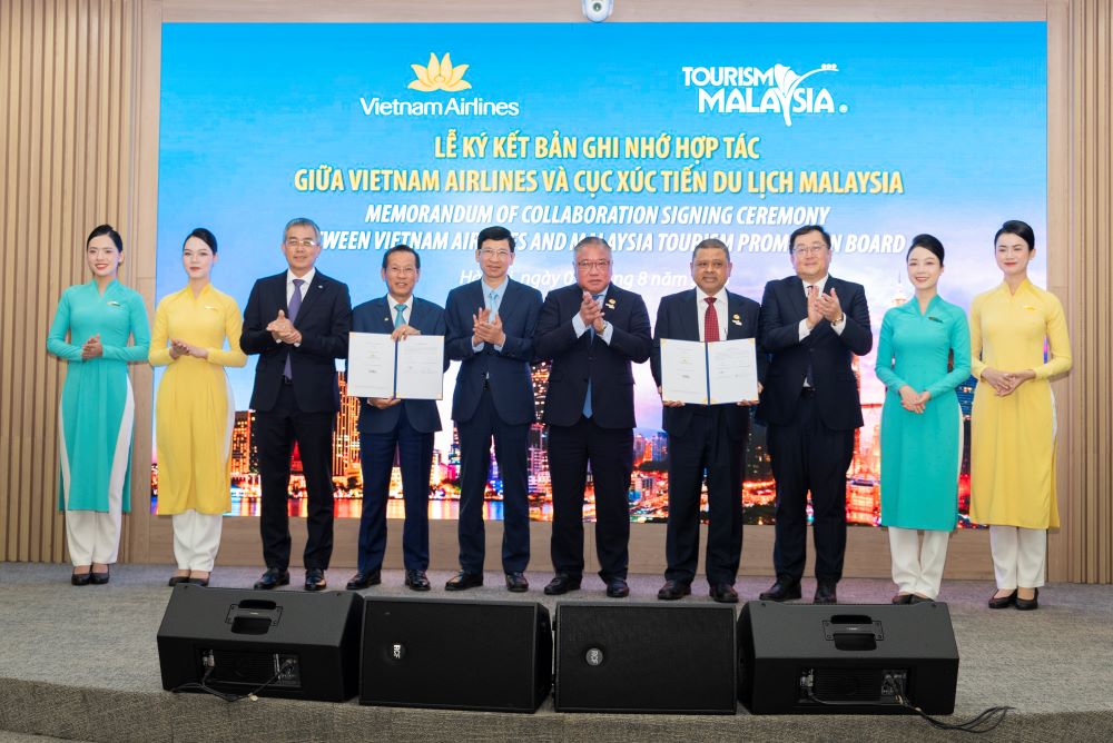 Malaysia và Vietnam Airlines ký kết hợp tác thúc đẩy du lịch song phương