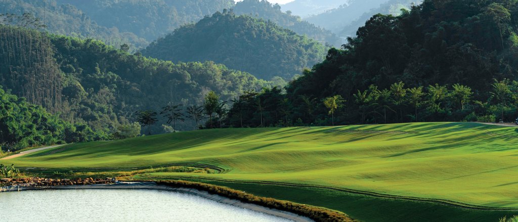Montaña - A Spanish-Inspired Golf Masterpiece