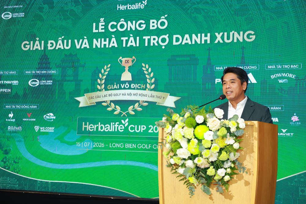 Ong_Nguyen_To_Ninh_–_PCT_Hiep_hoi_golf_Viet_Nam_-_Chu_tich_Hoi_Golf_thanh_pho_Ha_Noi_-_Truong_BTC_giai.jpg (134 KB)
