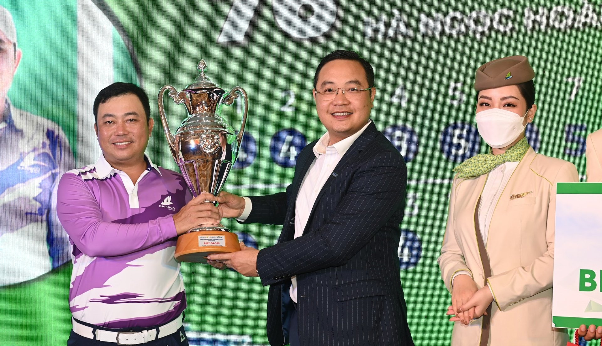 Golfer Hà Ngọc Hoàng Lộc vô địch Bamboo Airways Golf Tournament 2022 