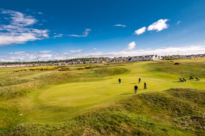 Carnoustie Golf Links: Thách thức tài năng