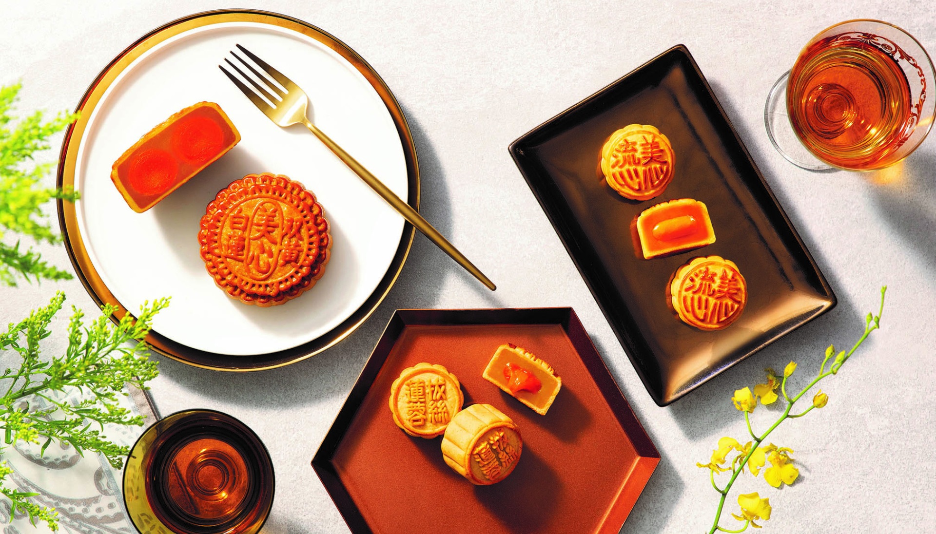 Hong Kong MX Mooncakes - Hương vị ngọt ngào khiến trái tim tan chảy