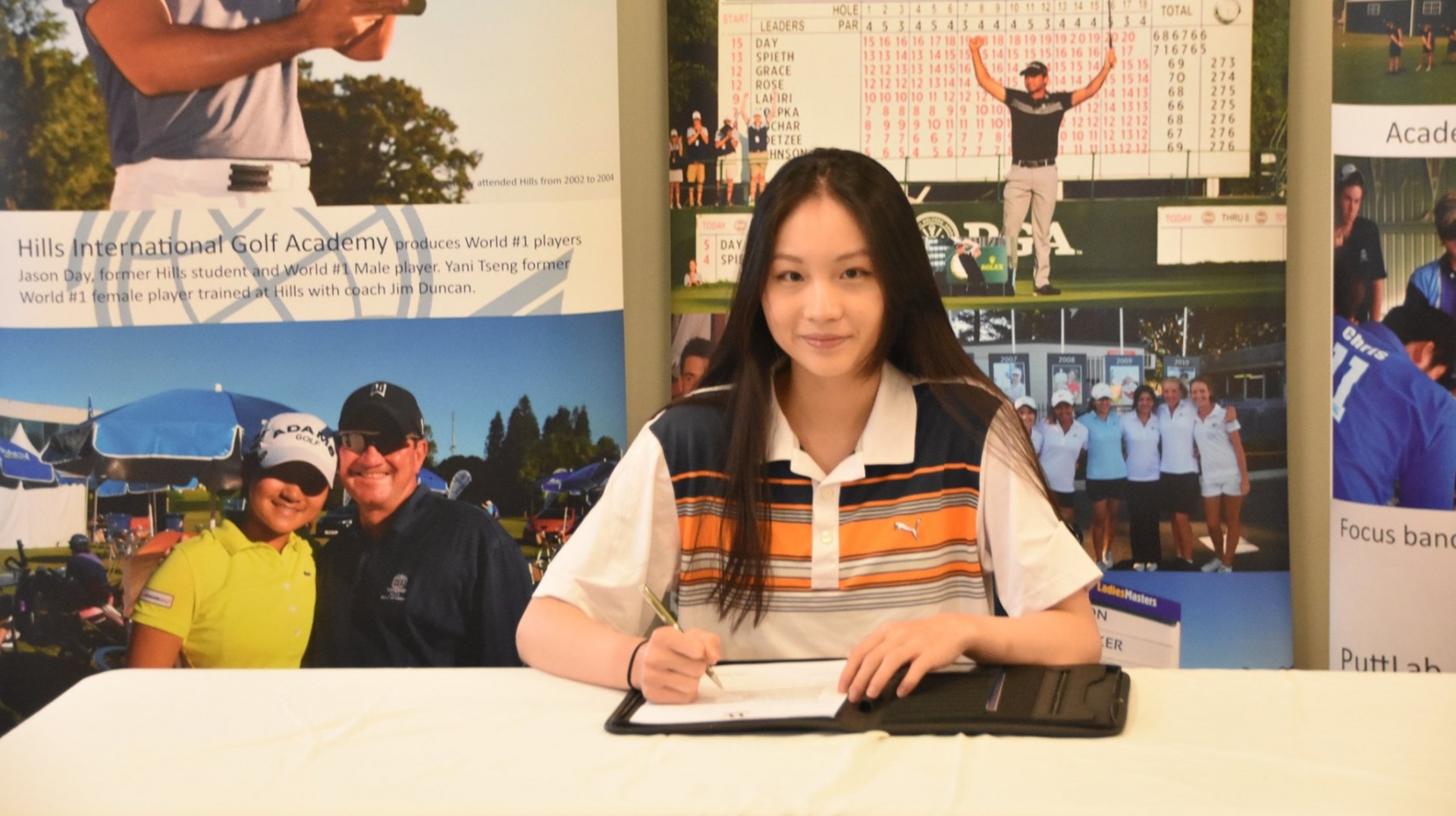 Đoàn Xuân Khuê Minh ký nhận học bổng golf danh giá của ĐH Mỹ