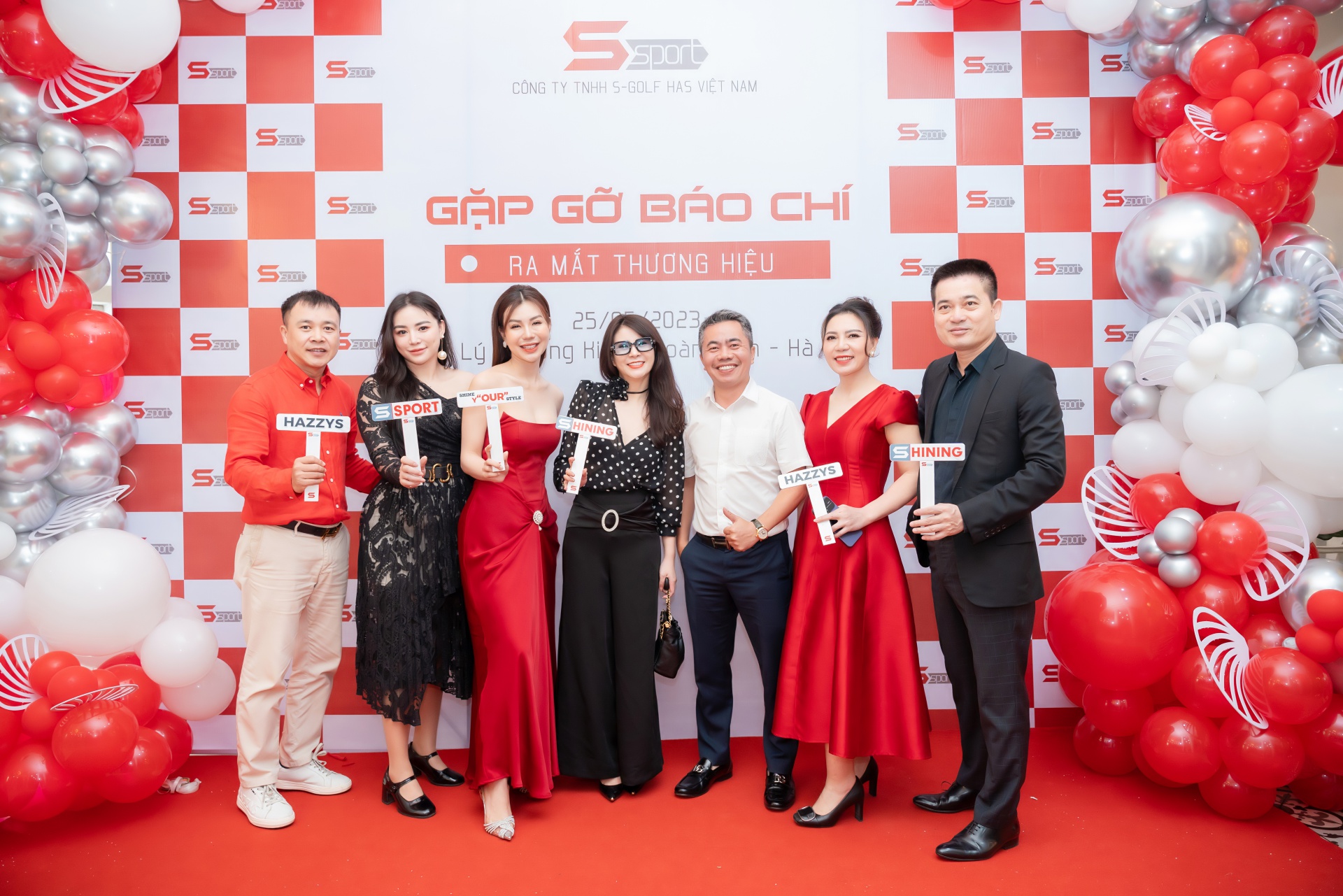 Dàn sao Việt toả sáng tại sự kiện ra mắt S Sport