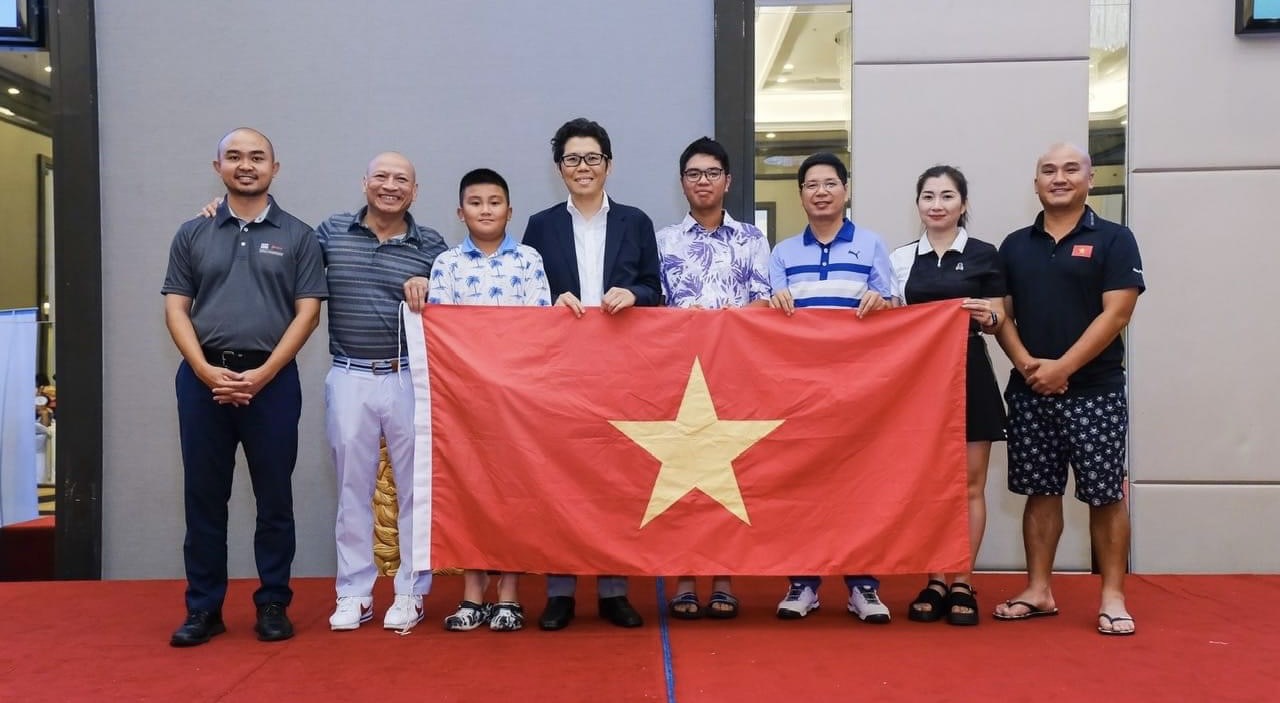 Đoàn Việt Nam gặt hái thành công tại 100PLUS Srixon Championship 2024