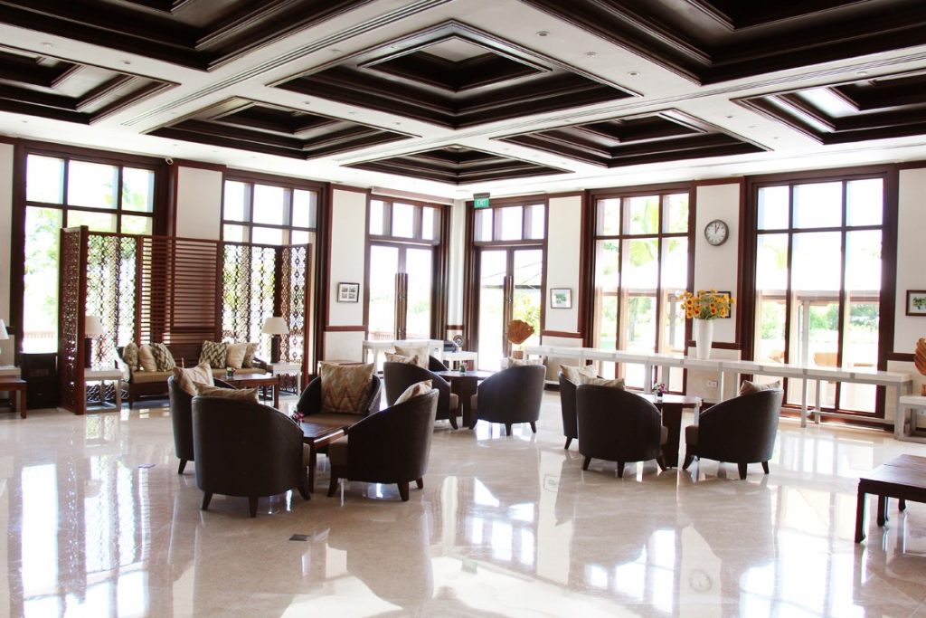 VIP-Lounge-1024x683.jpg (133 KB)