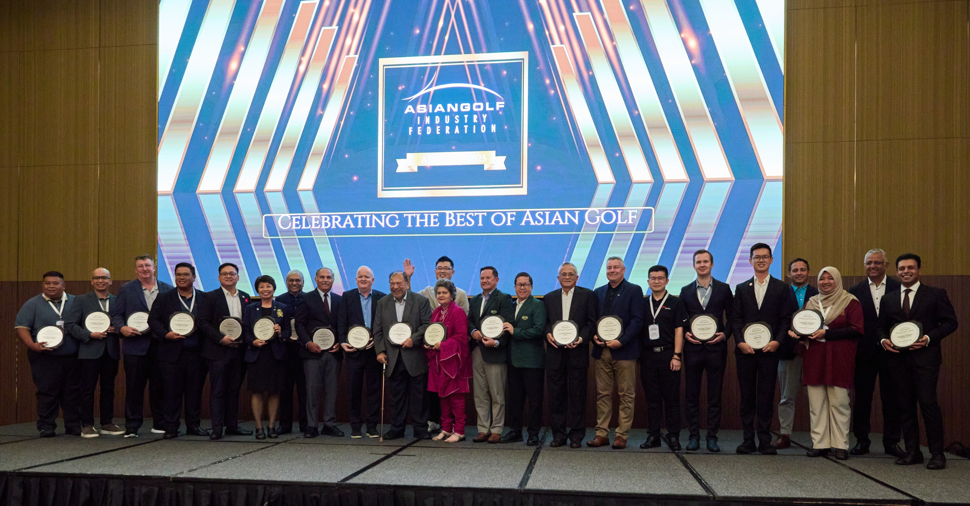 AGIF_Awards_winners_at_the_Gala_Dinner.jpg (803 KB)
