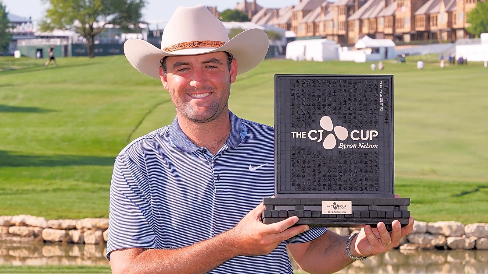 Scottie Scheffler thắng wire-to-wire, xô đổ kỷ lục CJ CUP Byron Nelson
